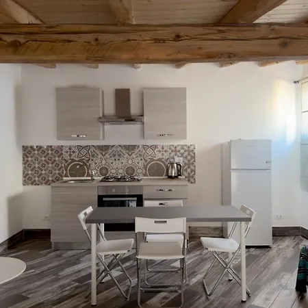 Scuderi House 2 * Catania